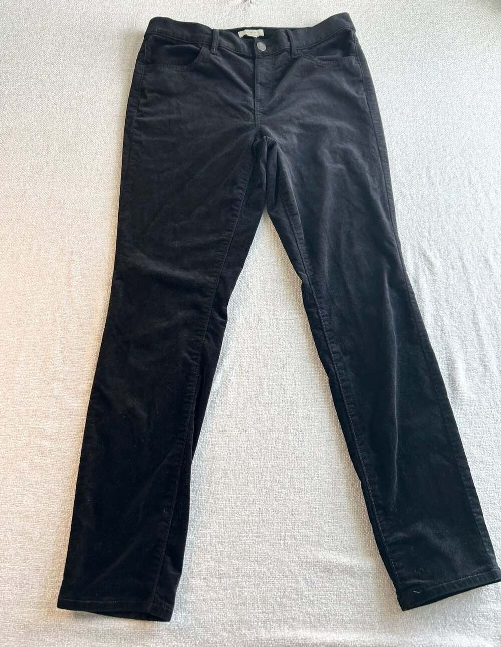 LOFT Outlet Black Velvet Skinny Pants Size 8